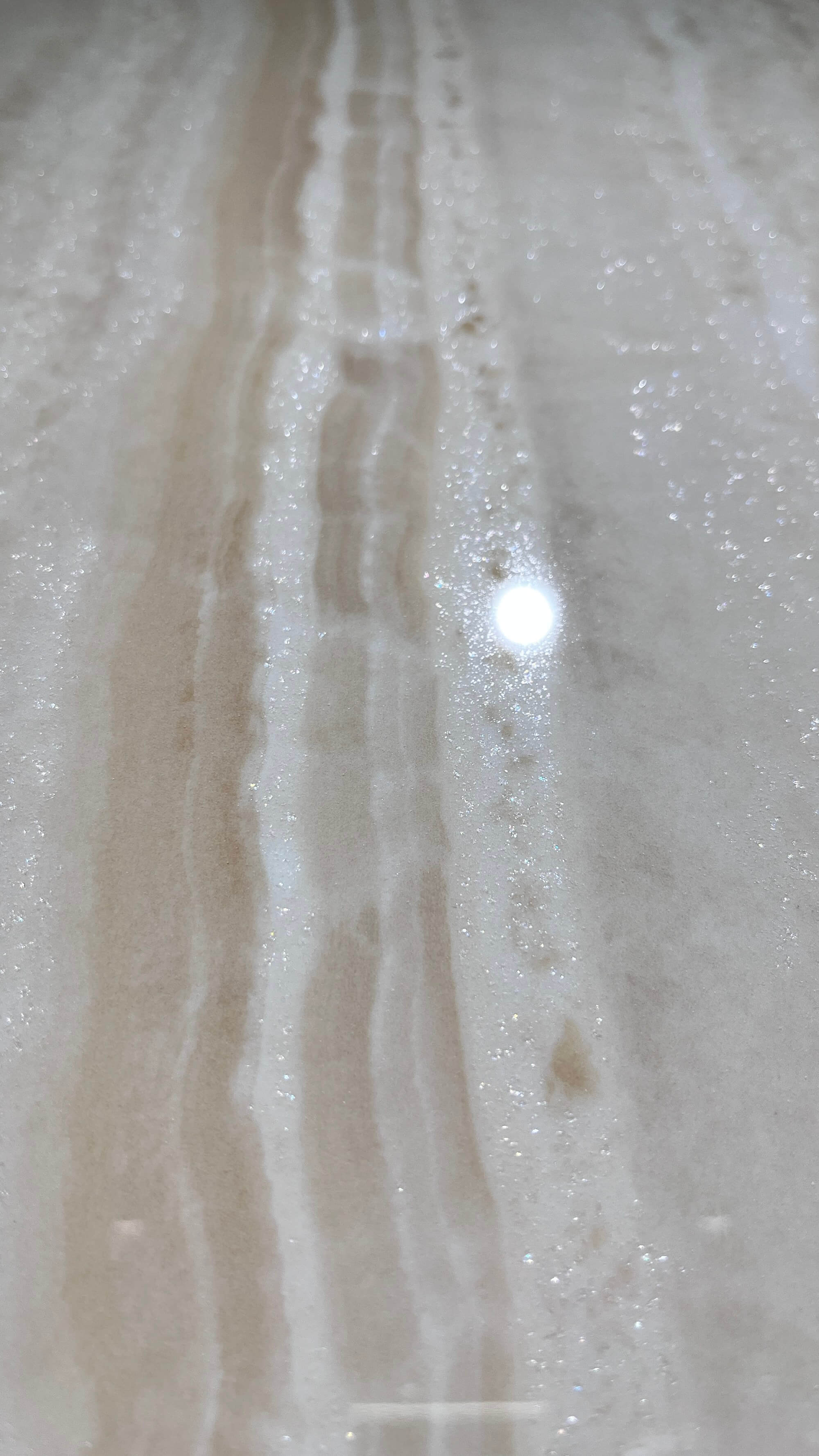 Straight grained white jade 122410Q971 image 3