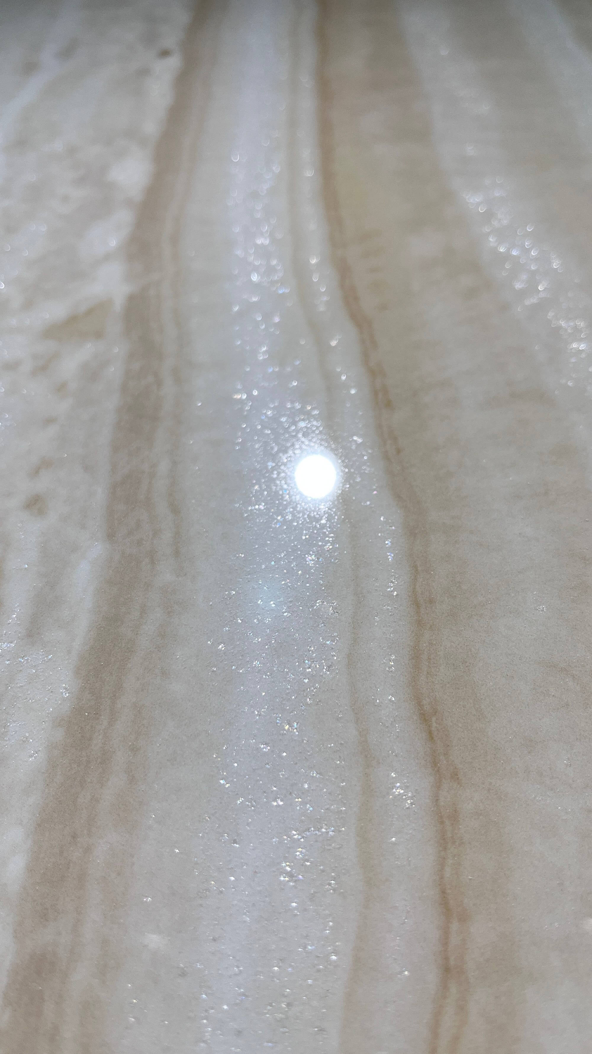 Straight grained white jade 122410Q971 image 4
