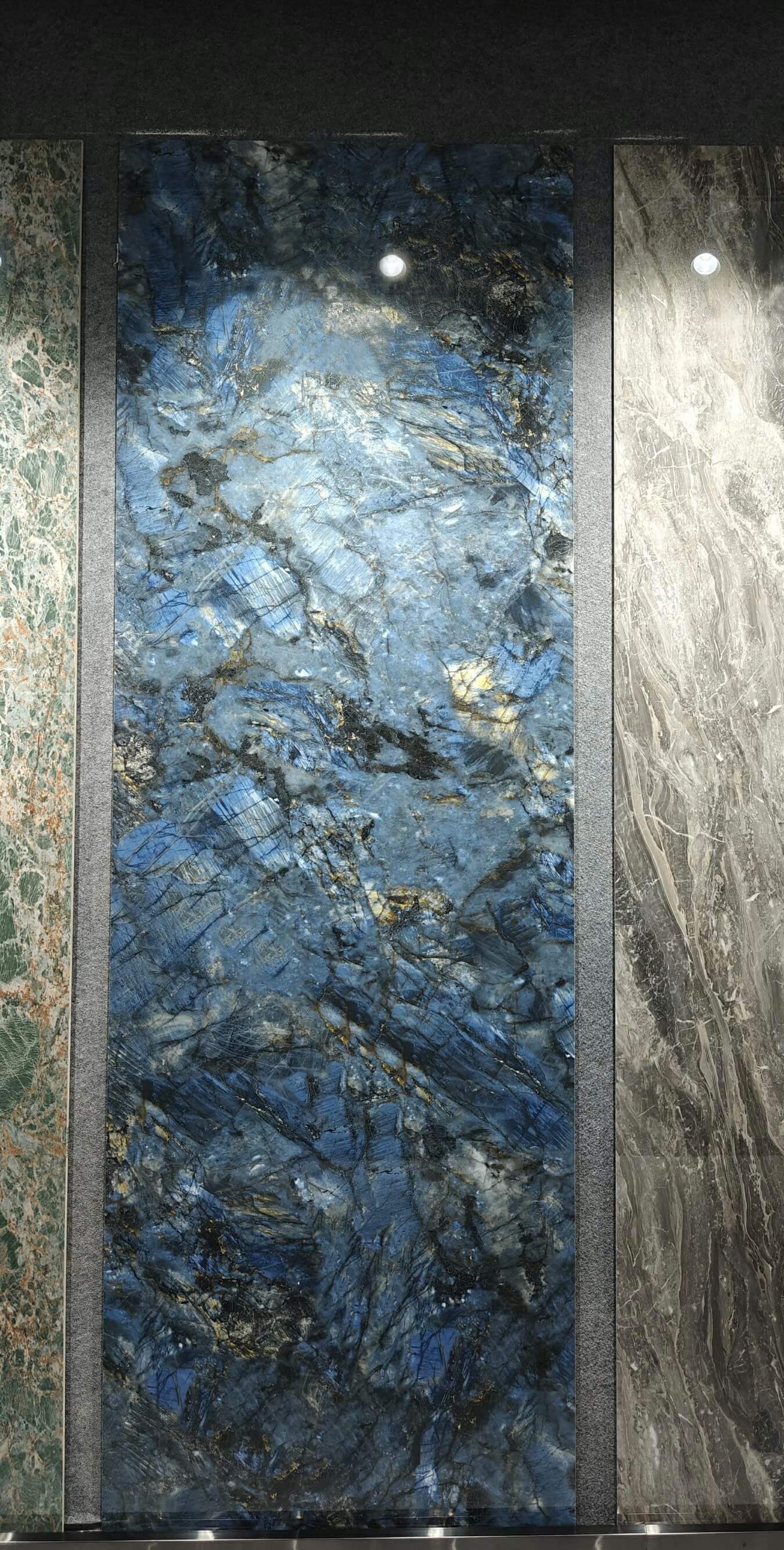 The finest blue jadeite QS92709103 image 3