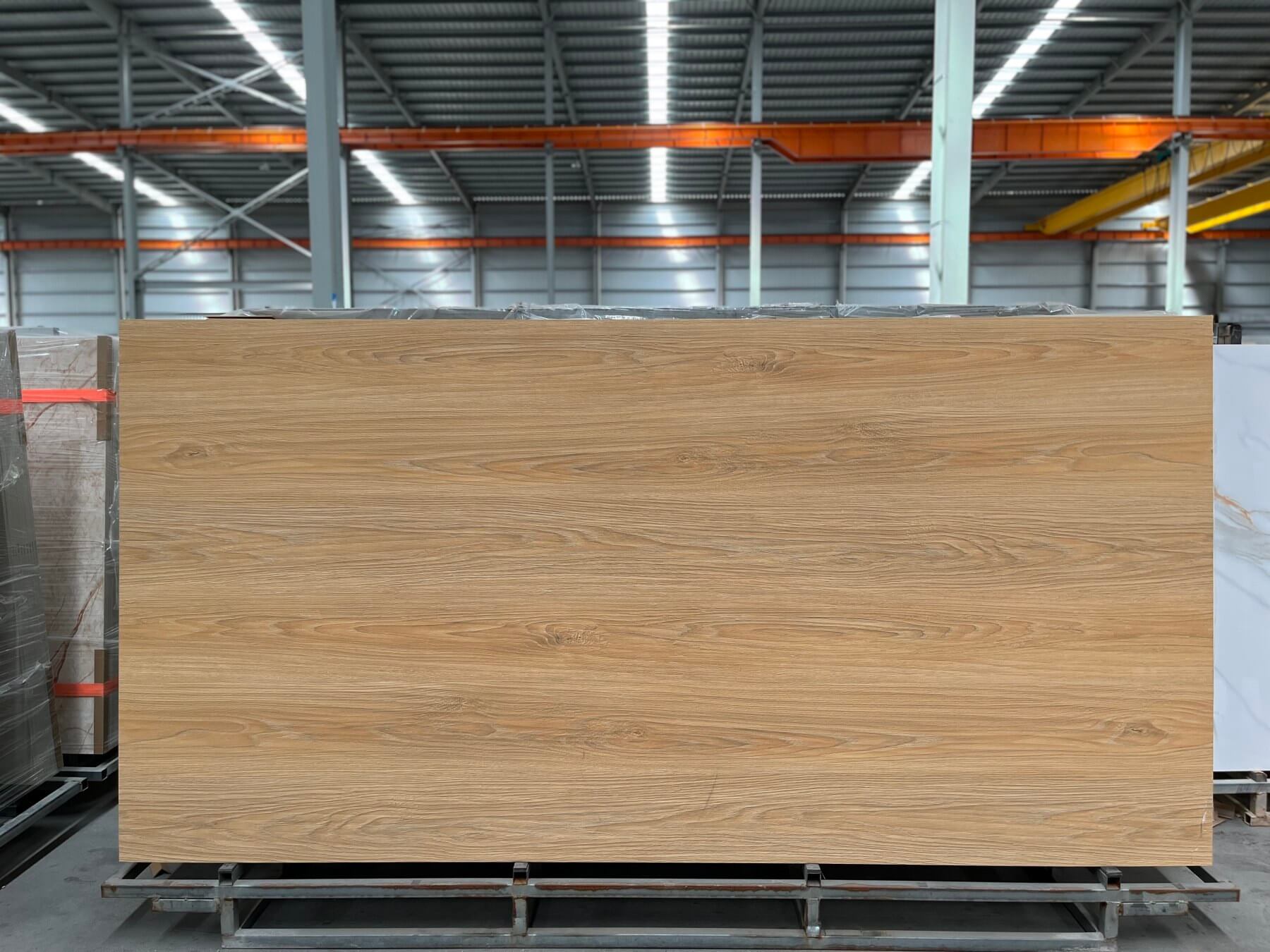 Italian luxury wood T1632575Y image 2